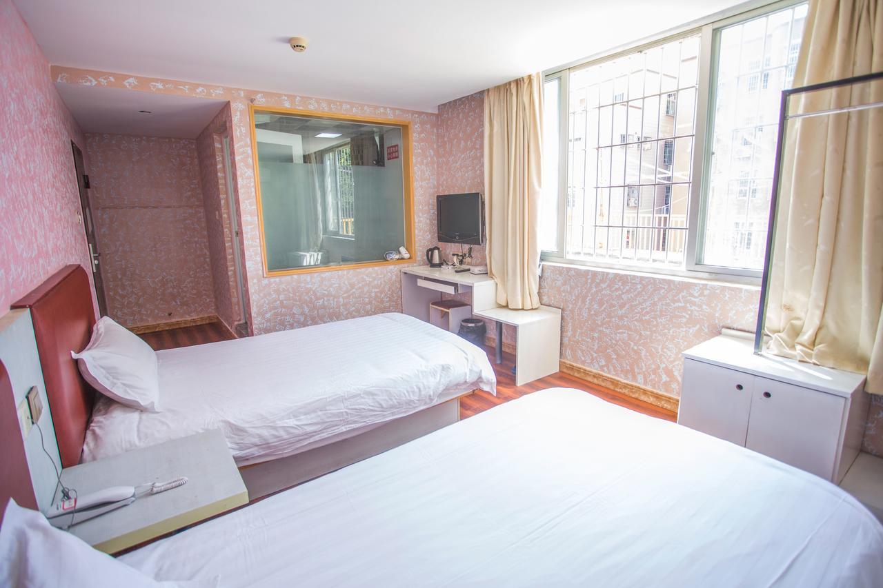 Xiamen Oyo 8259 Shuiyuan Hotel Esterno foto